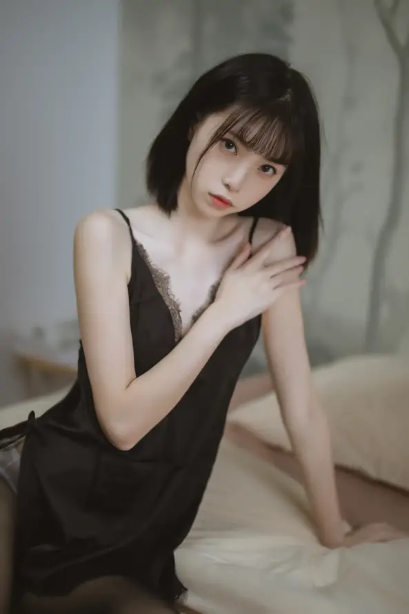 7777欧美成是人在线观看_亚洲欧美日韩综合在线一_特大巨黑吊av在线播放